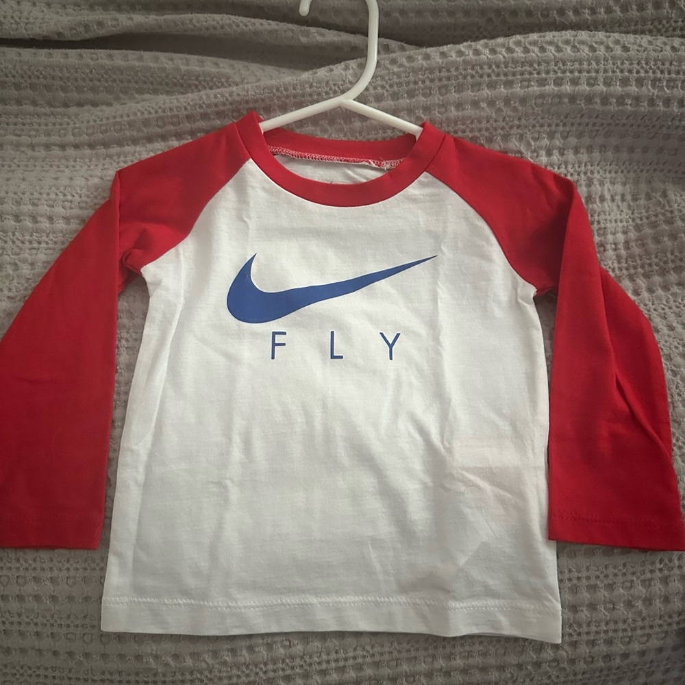 🆕 Nike Red and White Kids Long Sleeve Tee